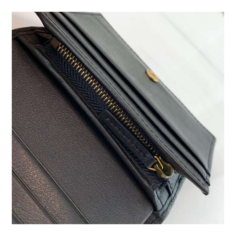 Gucci GG Marmont Card Case Wallet 466492