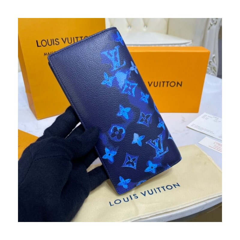 Louis Vuitton Monogram Pattern Brazza Wallet M80465