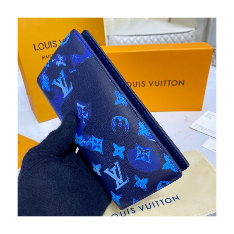 Louis Vuitton Monogram Pattern Brazza Wallet M80465