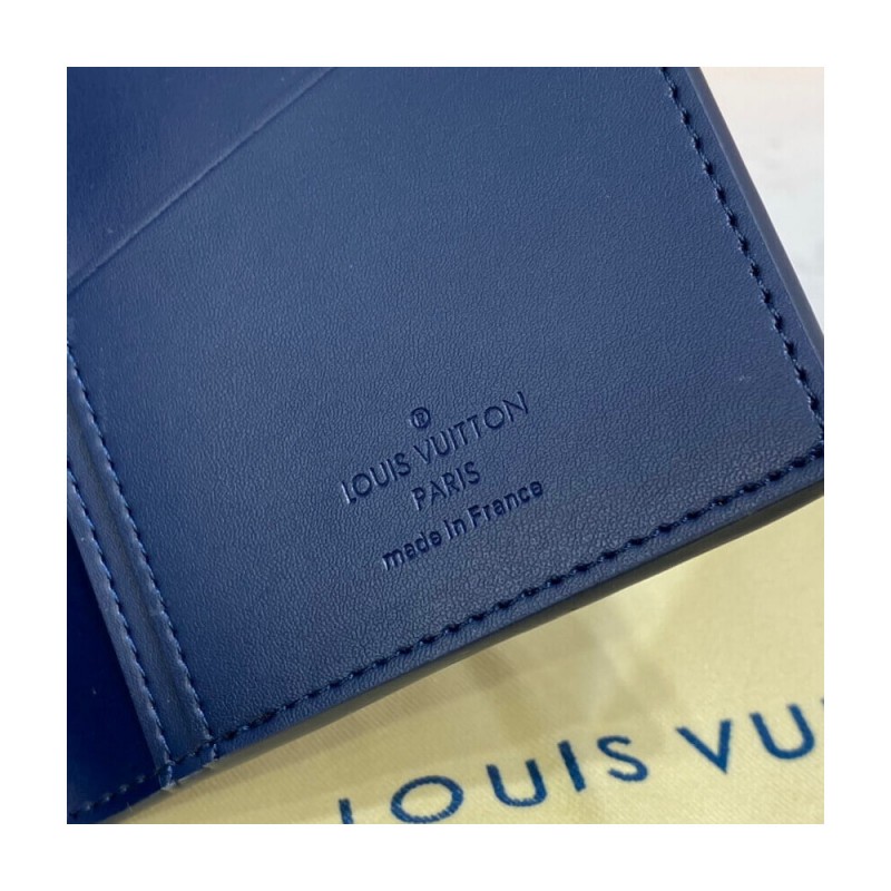 Louis Vuitton Monogram Pattern Brazza Wallet M80465